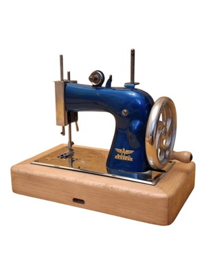 Casige Vintage Children's Sewing Machine Used, Germany 1940-1950