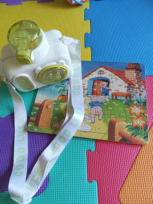 Kids Water Bottle "Camera" 600ml like new with strap