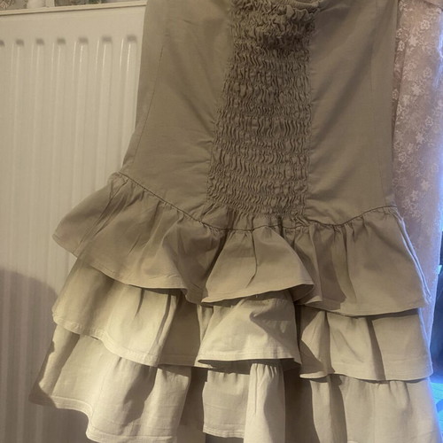 Mini dress beige size M like new