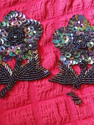 Flowers with sequins and beads like new, set of 2 pieces