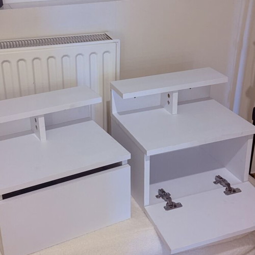 Nightstands set of 2 like new, white with shelf and cabinet