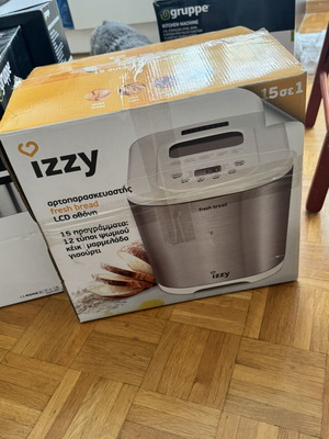 Izzy bread maker used