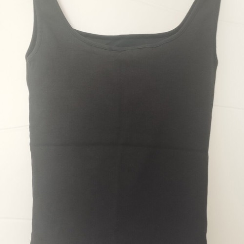 Calvin Klein top like new, black, size M