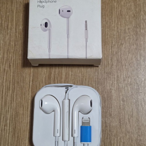 Wired earphones for iPhone new