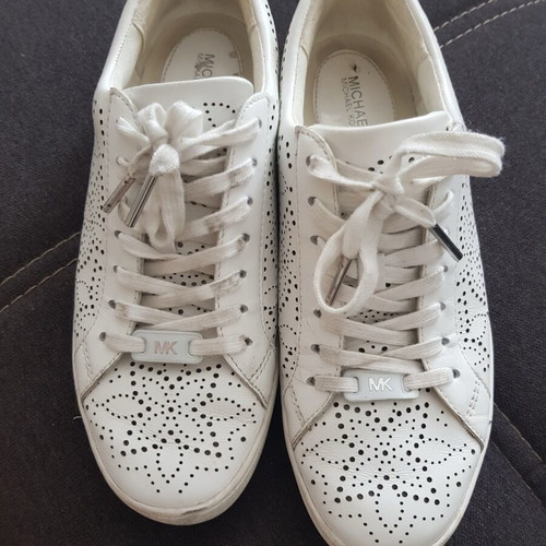 Michael Kors women's leather sport shoes like new, size 36, white