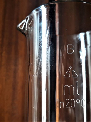 Γυάλινος ογκομετρικός σωλήνας 1000 ml μεταχειρισμένος