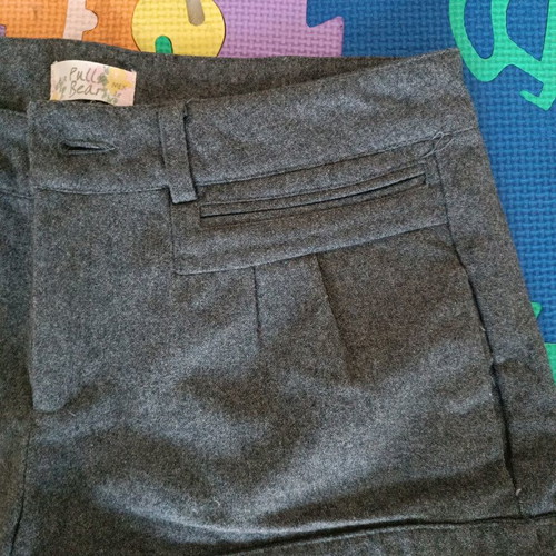 Bershka medium short pants grey like new