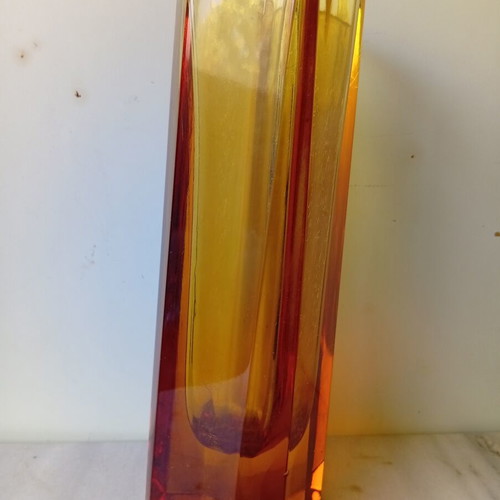 Murano vase used, faceted 18 cm