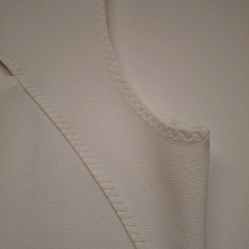H&M White Top with Chest Cutout like new, size M