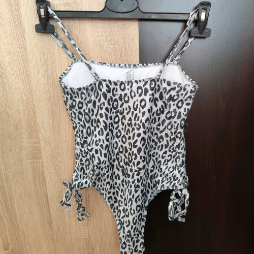 Animal Print One-Piece Swimsuit Small Decoro New Black and White Shiny