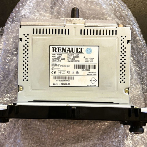 Renault Clio IV 2015 Media Nav screen with original frame like new