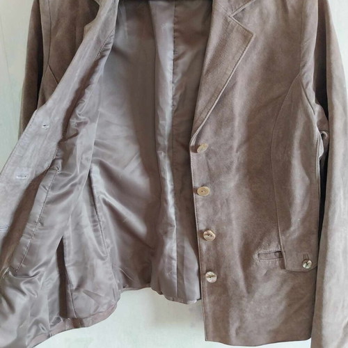 Jofama women's suede jacket with pearl buttons like new, size 38