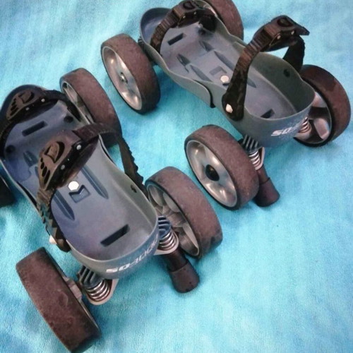 4000 Scorpion Squad rollers like new, for adults and teens