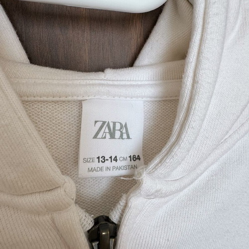 Zara cropped zip-up hoodie in white