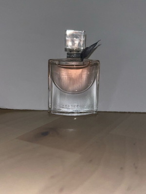 La Vie Est Belle Lancôme mini perfume new 5 ml Eau de Parfum
