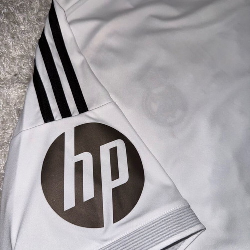 Real Madrid Football Jersey Home 2025/2026 like new