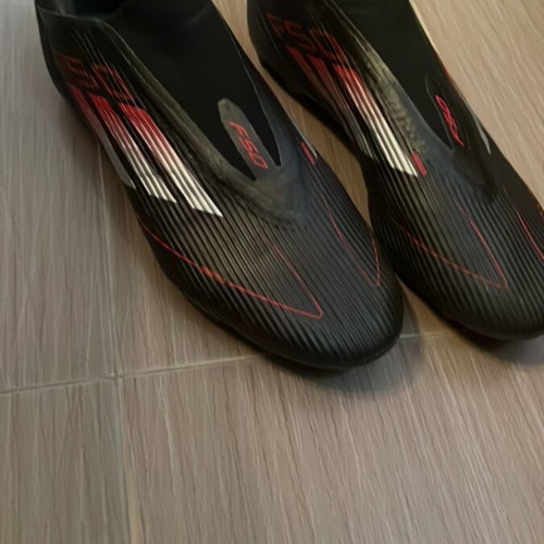 Adidas F50 Laceless football shoes size 46 like new, black