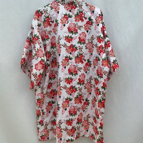 Floral kimono used, soft white with red, summer silk-like fabric