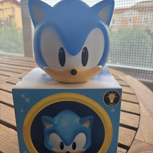 Sonic the Hedgehog Sonic Head Mood Light like new, portable, battery operated