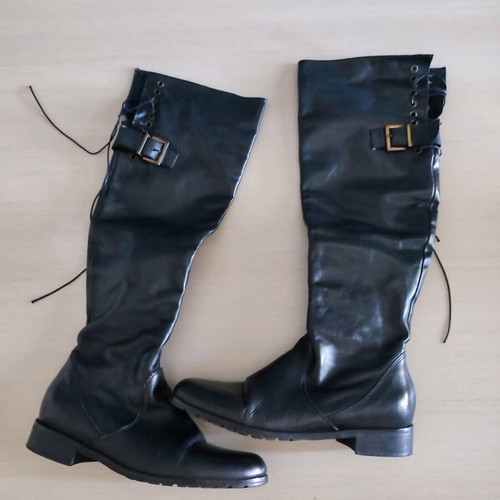 Leather tall boot with zipper and laces like new, size 38, black