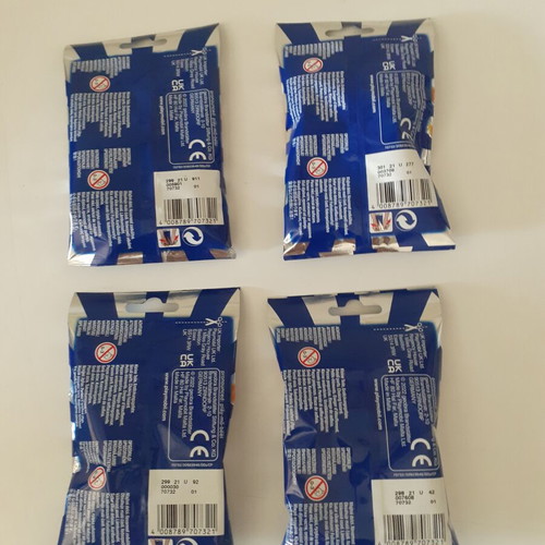 Playmobil Series 21 sealed packs new