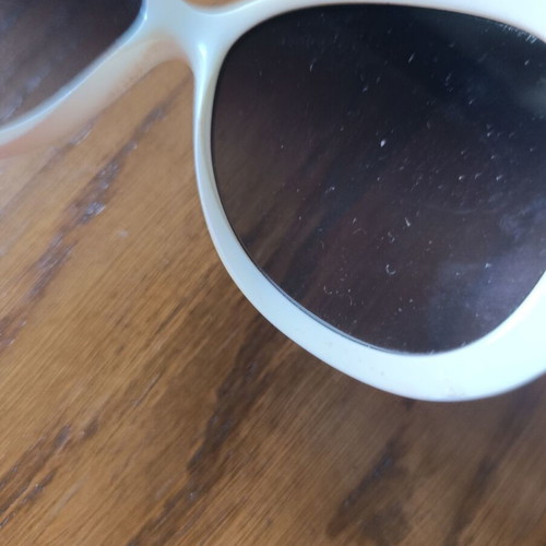 Ray-Ban vintage sunglasses used, white, lenses need replacement
