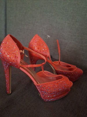 High Heels Red Platform Shoes Size 39 New with Crystals