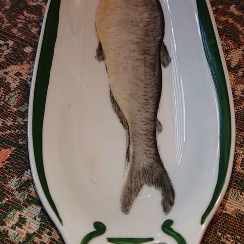 Beyer & Bock collector plate like new, porcelain with fish