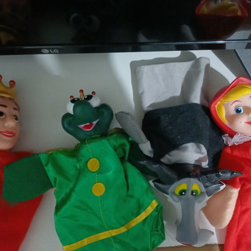 Puppet theater set new