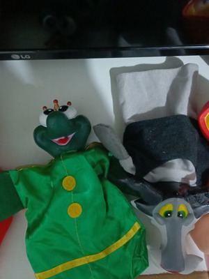 Puppet theater set new