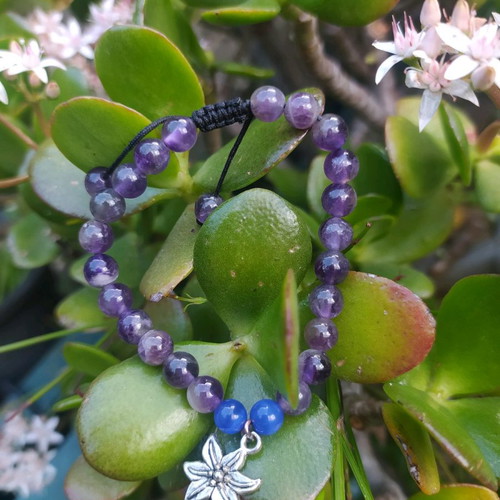 Handmade bracelet with amethyst and agate like new