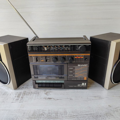 Sharp GF-A1 vintage boombox cassette player