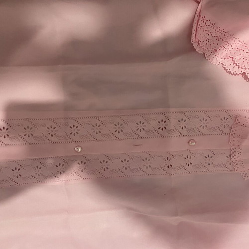 Women's pink shirt like new, size XL