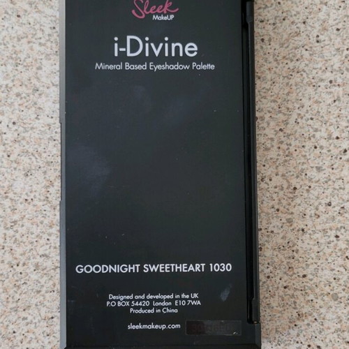 Sleek i-Divine Goodnight Sweetheart palette like new