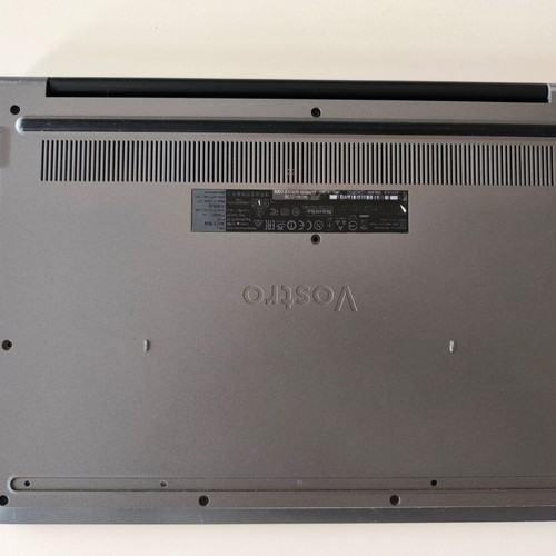 Dell Vostro P75G laptop used, i5, 16GB RAM, 256GB SSD, 14" screen