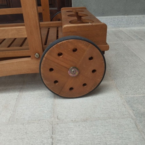 Ξύλινο τρολέι εξωτερικού χώρου NTS από τεκ με αποσπώμενο δίσκο