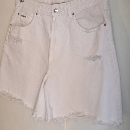 Stradivarius D93 white high-waist denim bermuda shorts like new, size 40