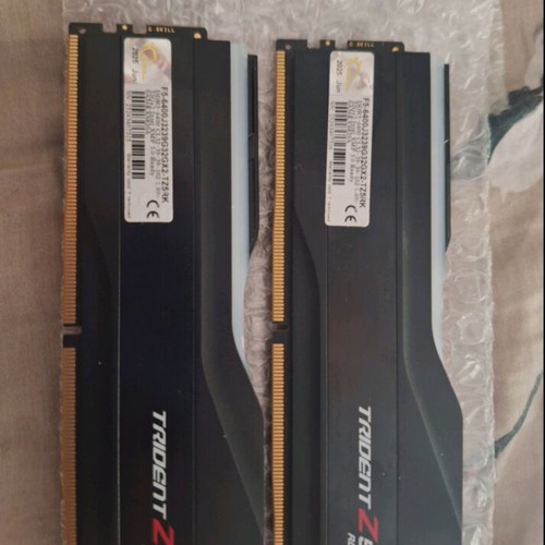 32GB DDR5 RGM RAM like new