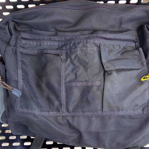 Camel bag used, excellent condition