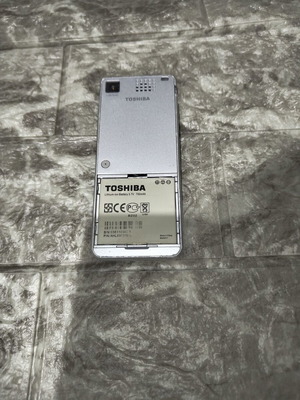 Toshiba TS608 τηλέφωνο με μπαταρία άγνωστης λειτουργικότητας