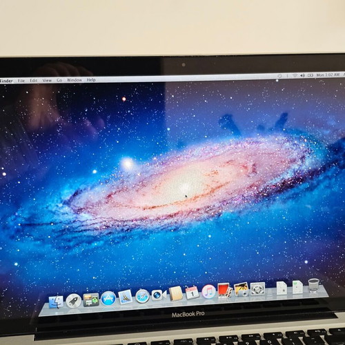 MacBook Pro 15.4" Mid 2009 used, 2.66GHz Core 2 Duo, 4GB RAM, 320GB HDD no battery