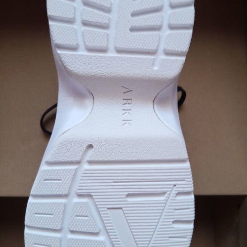 Arkk Copenhagen Quantm Leather Sneakers new, sizes 38-39, black and white