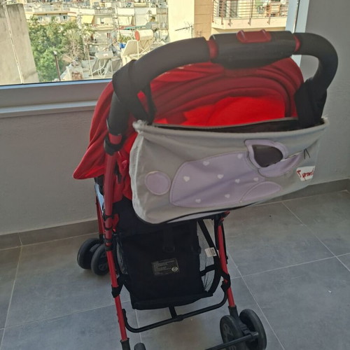 Lightweight stroller used, ideal for newborns up to 15 kg