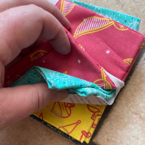 Fat Quarters υλικό καινούργιο, 15 τεμάχια με θέμα Harry Potter και Winnie the Pooh