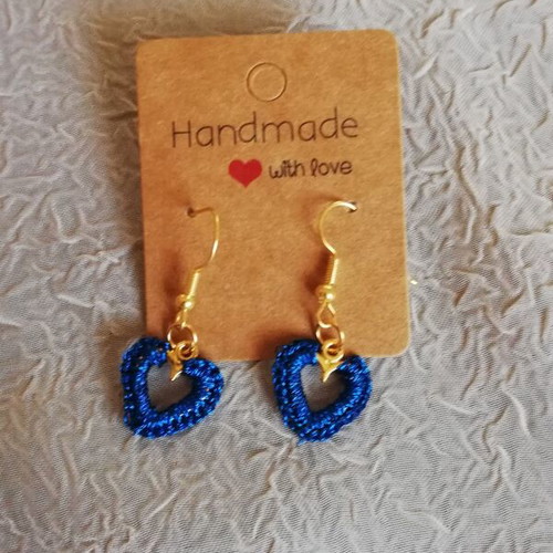 Crochet heart-shaped earrings new, pair price