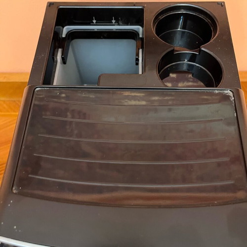 Saeco Poemia espresso coffee maker like new for ground coffee with milk frother
