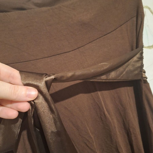 Dress medium strapless with satin belt brown like new