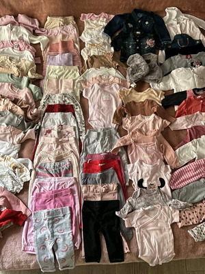 Baby girl clothes like new, pack of 125 pieces (0-9 months)