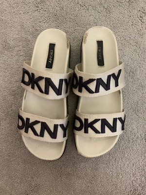 Dkny παντοφλα