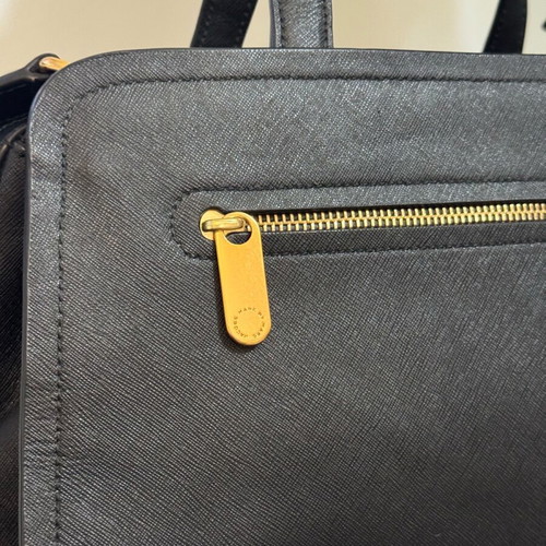 Marc Jacobs black shoulder bag like new